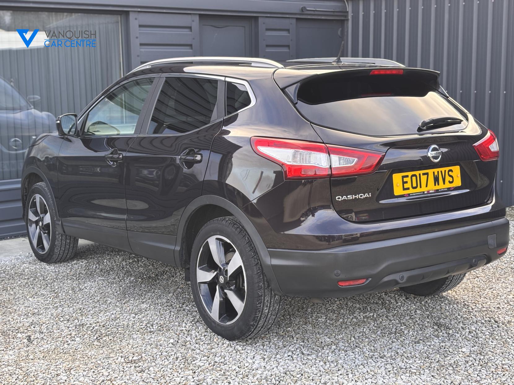 Nissan Qashqai 1.6 dCi N-Connecta SUV 5dr Diesel XTRON 2WD Euro 6 (s/s) (130 ps)