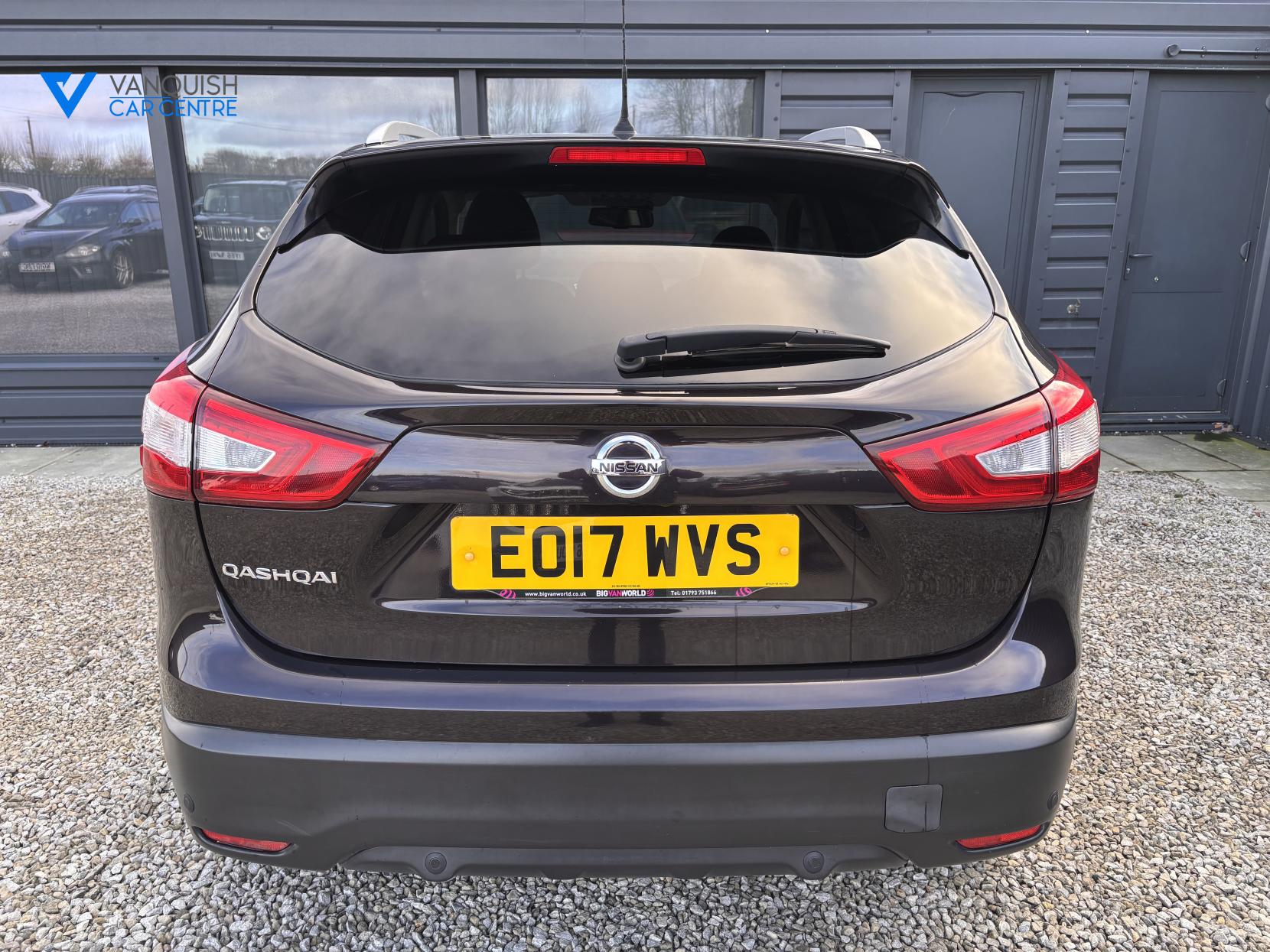 Nissan Qashqai 1.6 dCi N-Connecta SUV 5dr Diesel XTRON 2WD Euro 6 (s/s) (130 ps)