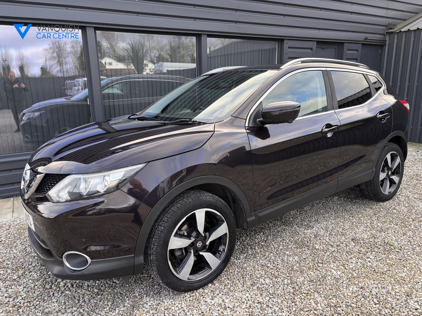 Nissan Qashqai 1.6 dCi N-Connecta SUV 5dr Diesel XTRON 2WD Euro 6 (s/s) (130 ps)