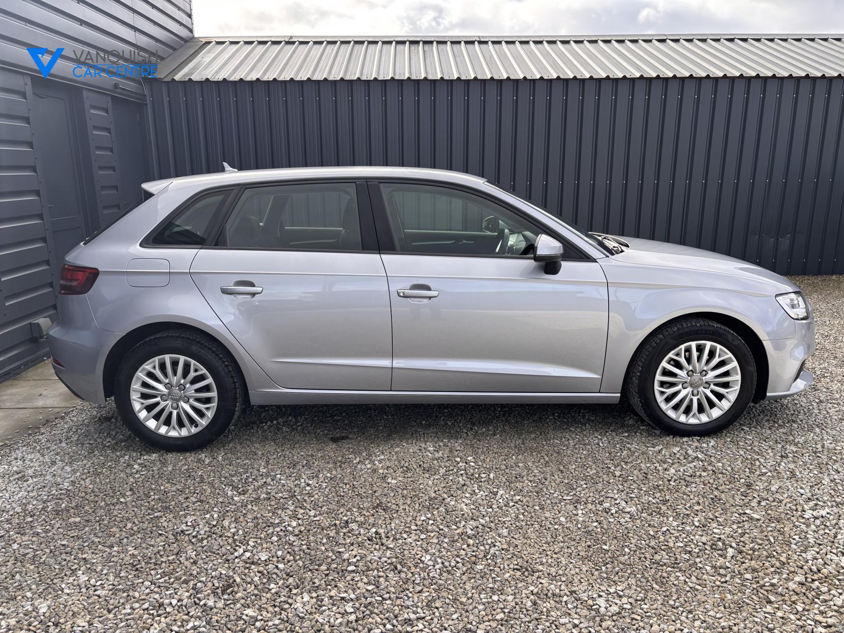 Audi A3 1.6 TDI SE Technik Sportback 5dr Diesel Manual Euro 6 (s/s) (116 ps)