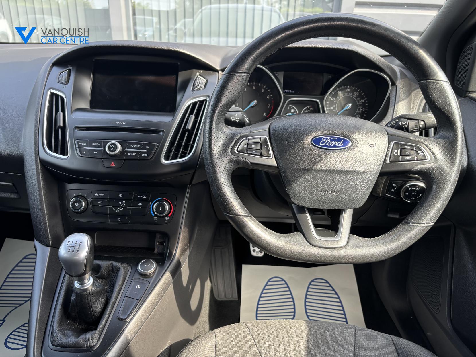 Ford Focus 1.0T EcoBoost ST-Line Hatchback 5dr Petrol Manual Euro 6 (s/s) (125 ps)