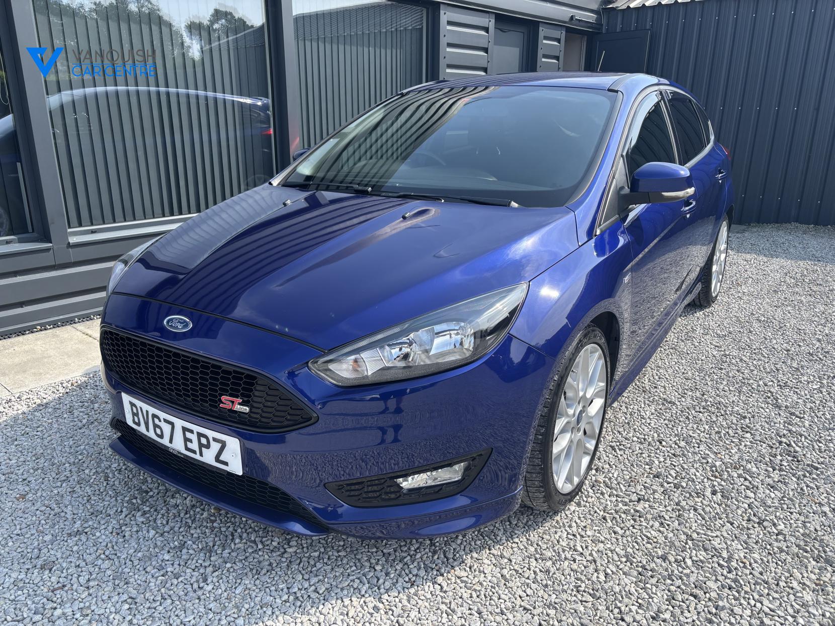 Ford Focus 1.0T EcoBoost ST-Line Hatchback 5dr Petrol Manual Euro 6 (s/s) (125 ps)