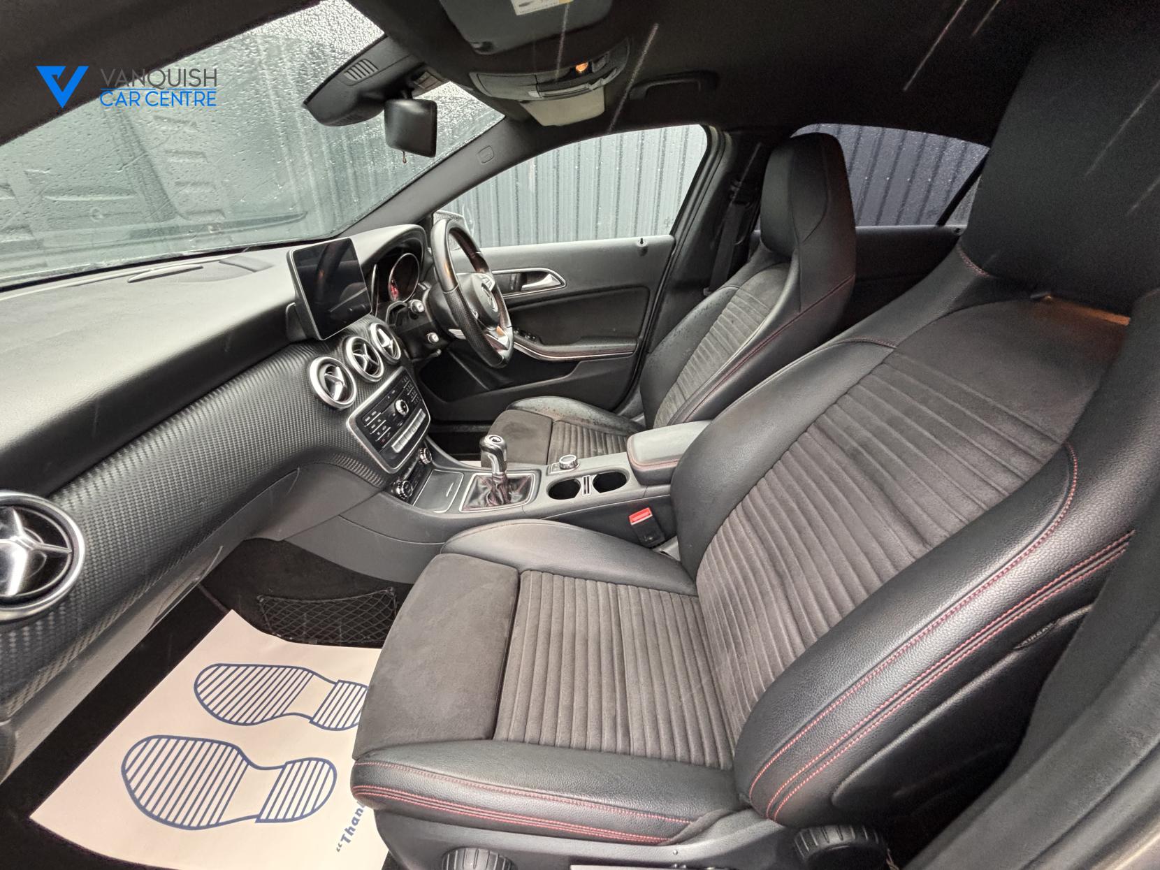 Mercedes-Benz A Class 1.5 A180d AMG Line (Executive) Hatchback 5dr Diesel Manual Euro 6 (s/s) (109 ps)