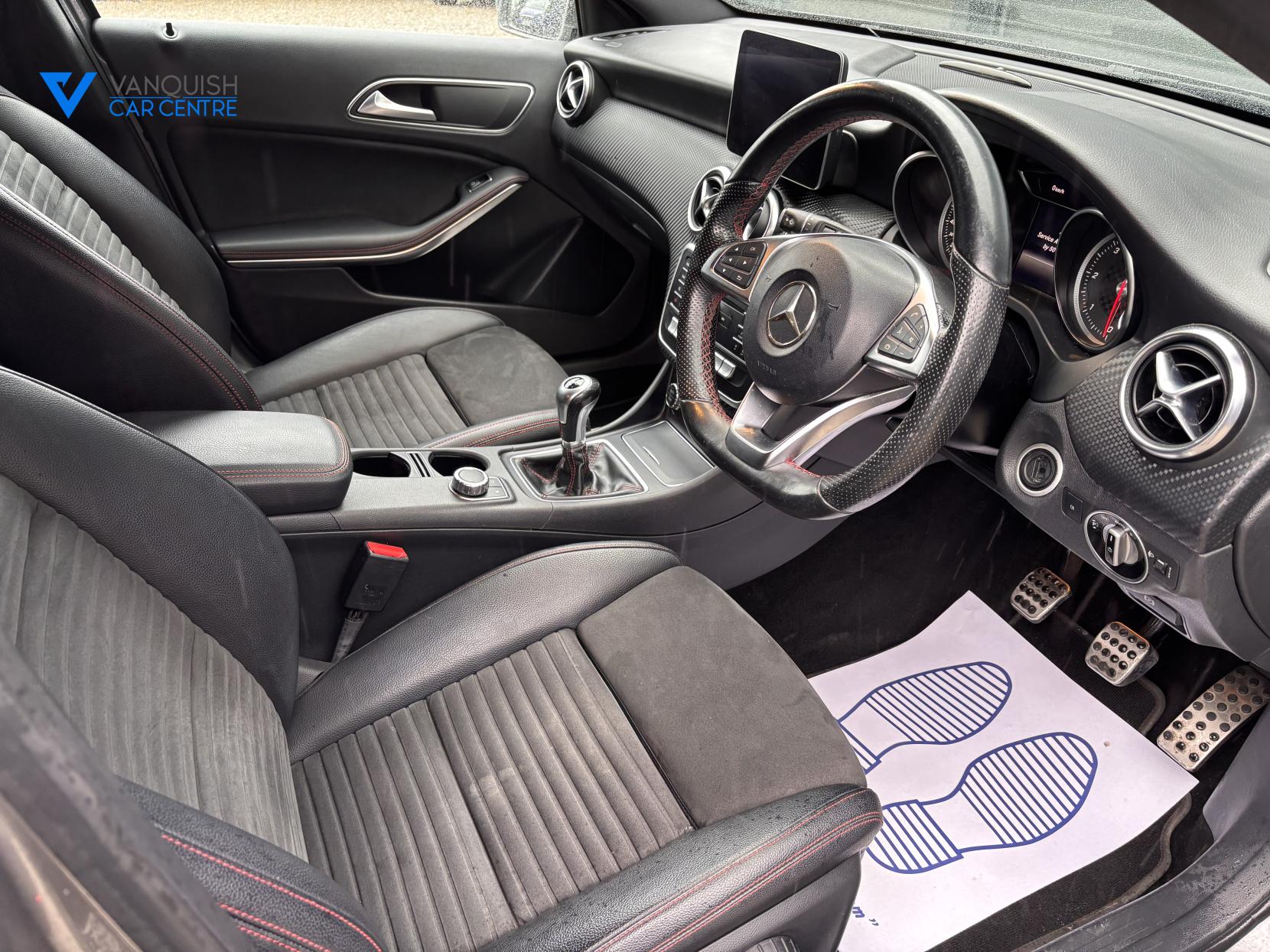 Mercedes-Benz A Class 1.5 A180d AMG Line (Executive) Hatchback 5dr Diesel Manual Euro 6 (s/s) (109 ps)