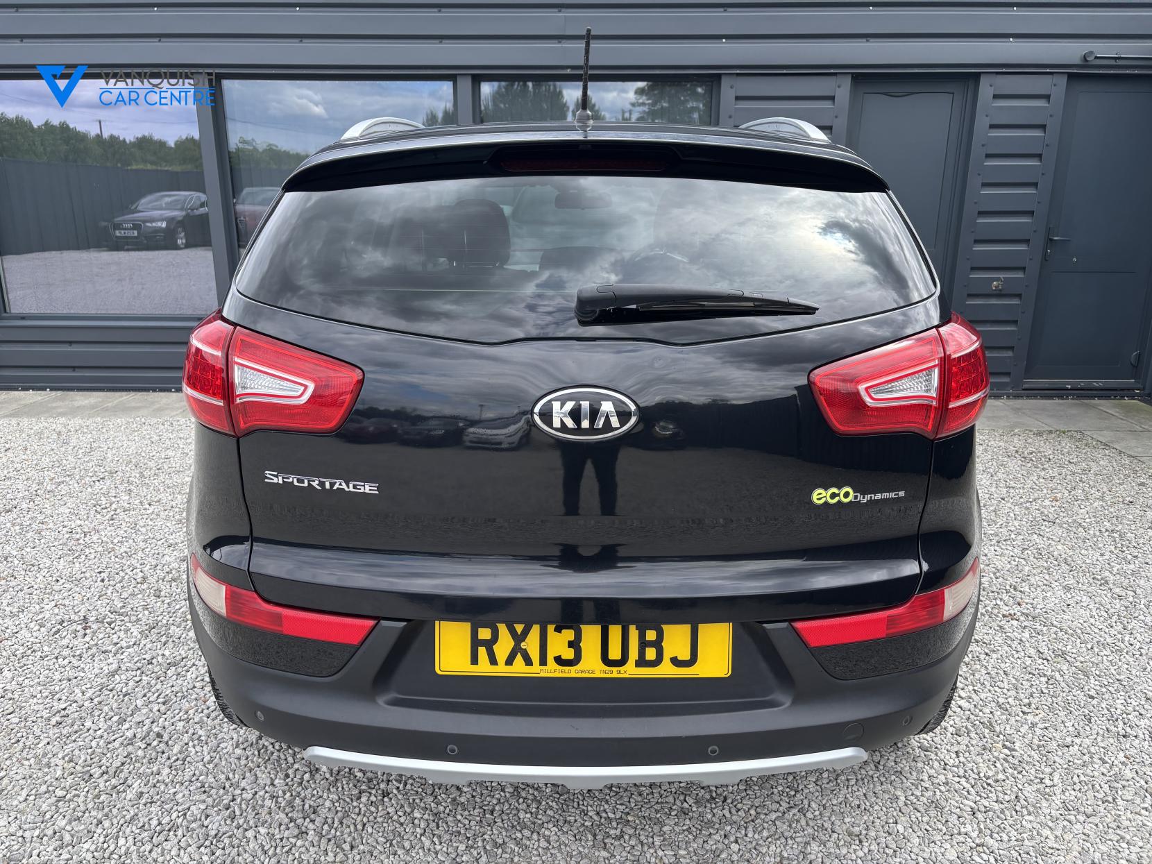 Kia Sportage 1.7 CRDi EcoDynamics 2 SUV 5dr Diesel Manual 2WD Euro 5 (s/s) (114 bhp)