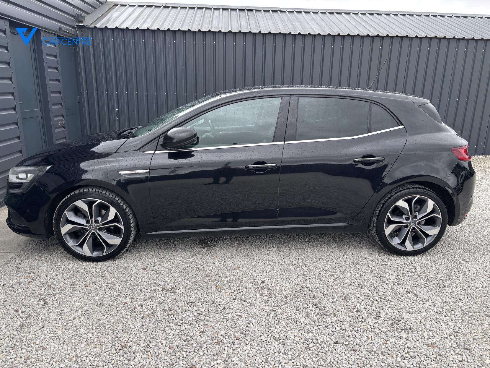 Renault Megane 1.6 dCi Signature Nav Hatchback 5dr Diesel Manual Euro 6 (s/s) (130 ps)