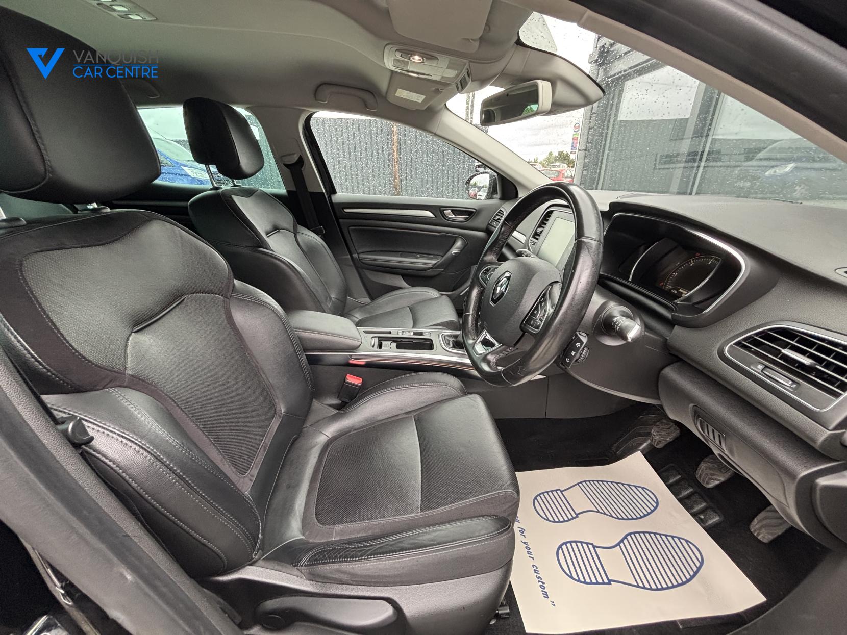 Renault Megane 1.6 dCi Signature Nav Hatchback 5dr Diesel Manual Euro 6 (s/s) (130 ps)