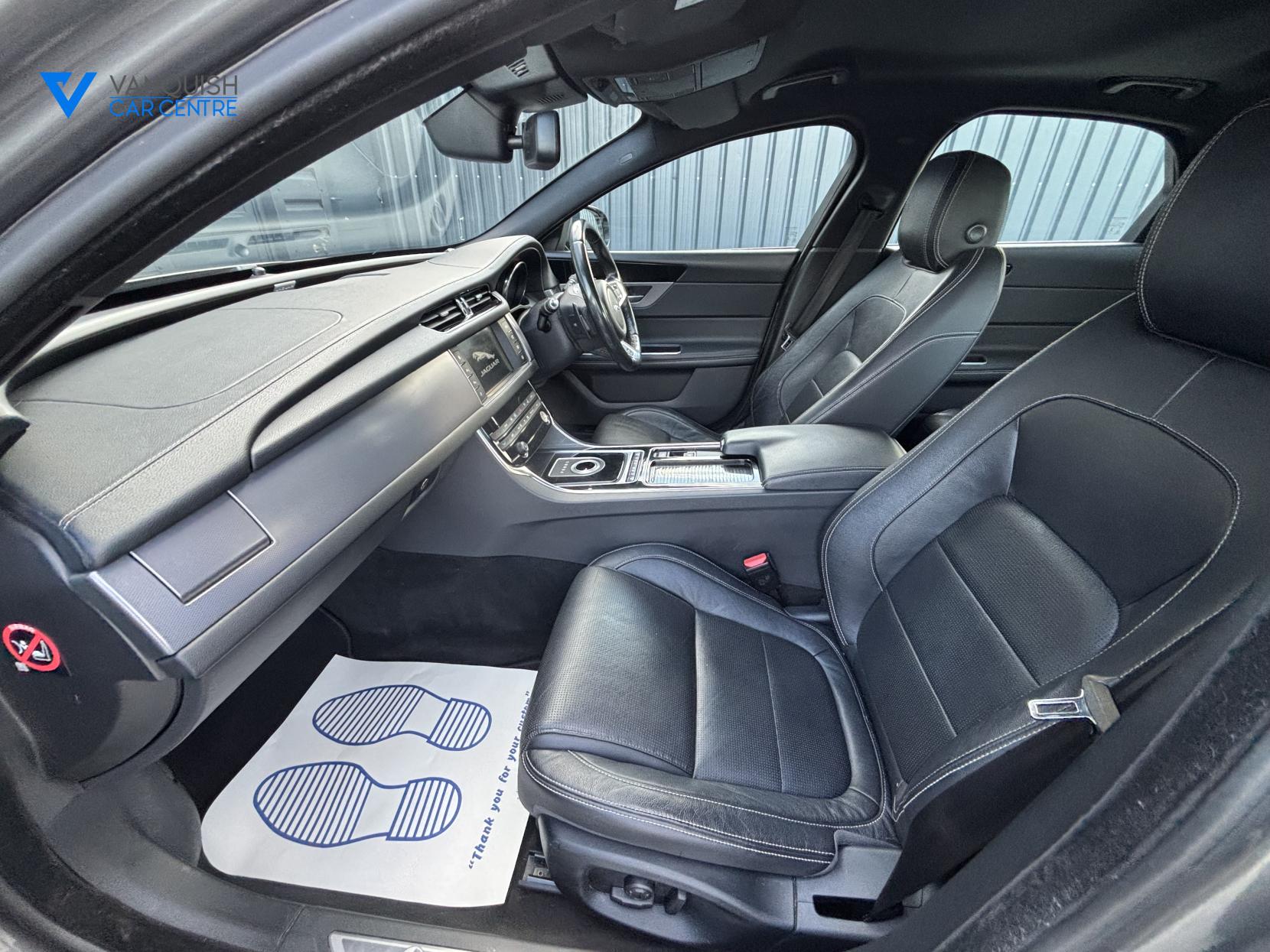 Jaguar XF 2.0d R-Sport Saloon 4dr Diesel Auto Euro 6 (s/s) (180 ps)