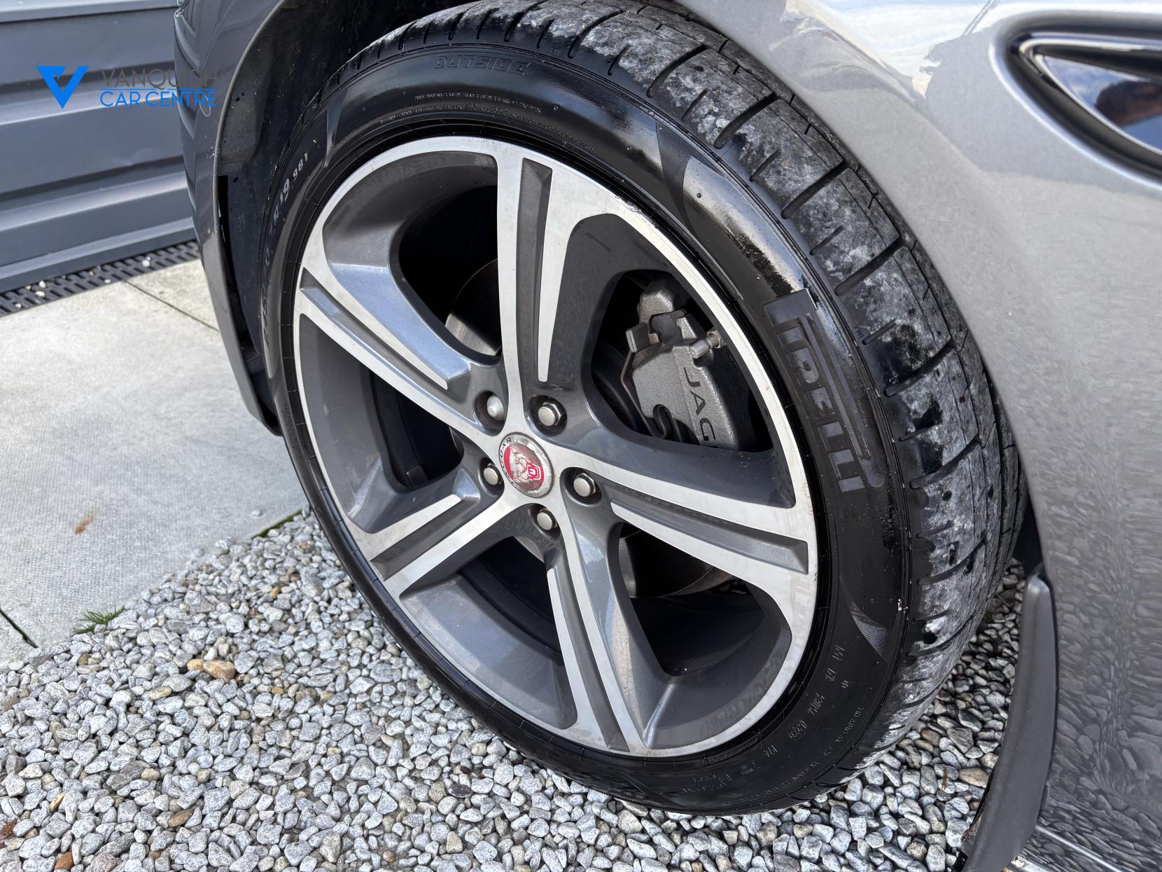 Jaguar XF 2.0d R-Sport Saloon 4dr Diesel Auto Euro 6 (s/s) (180 ps)