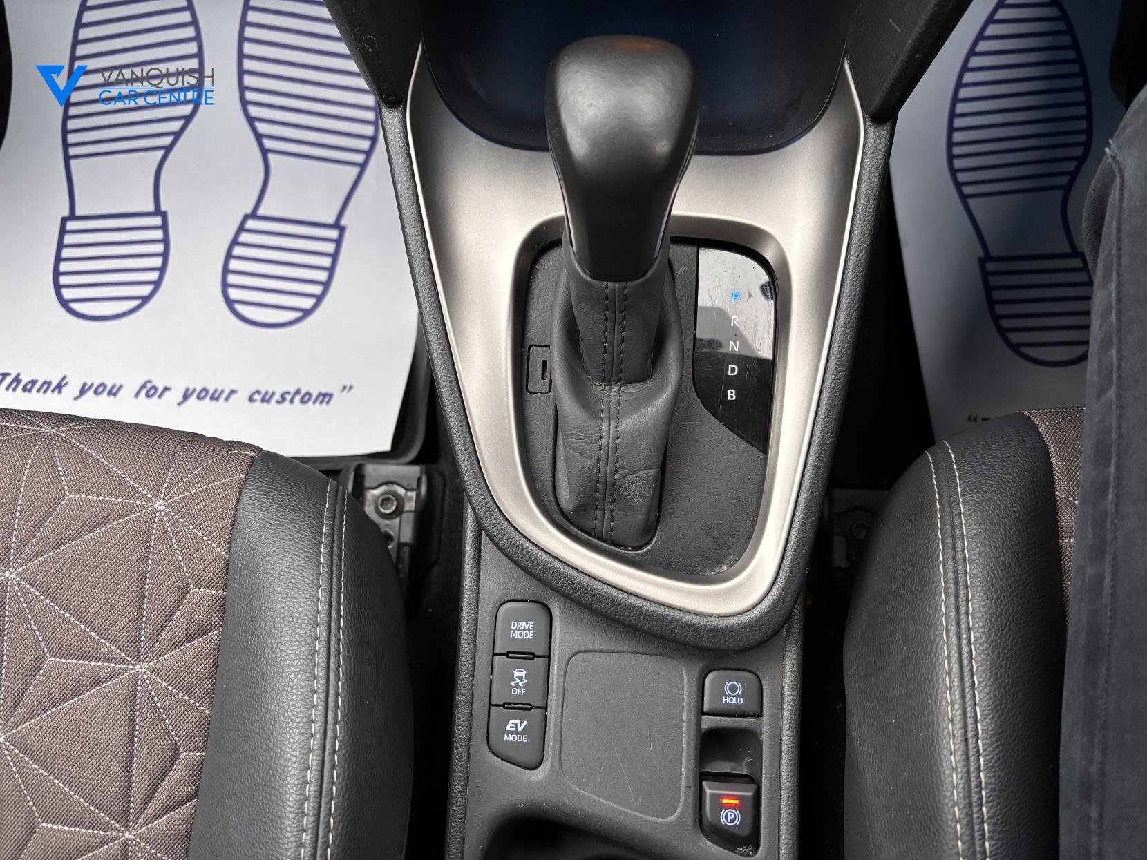 Toyota Yaris Cross 1.5 VVT-h Excel SUV 5dr Petrol Hybrid E-CVT Euro 6 (s/s) (116 ps)