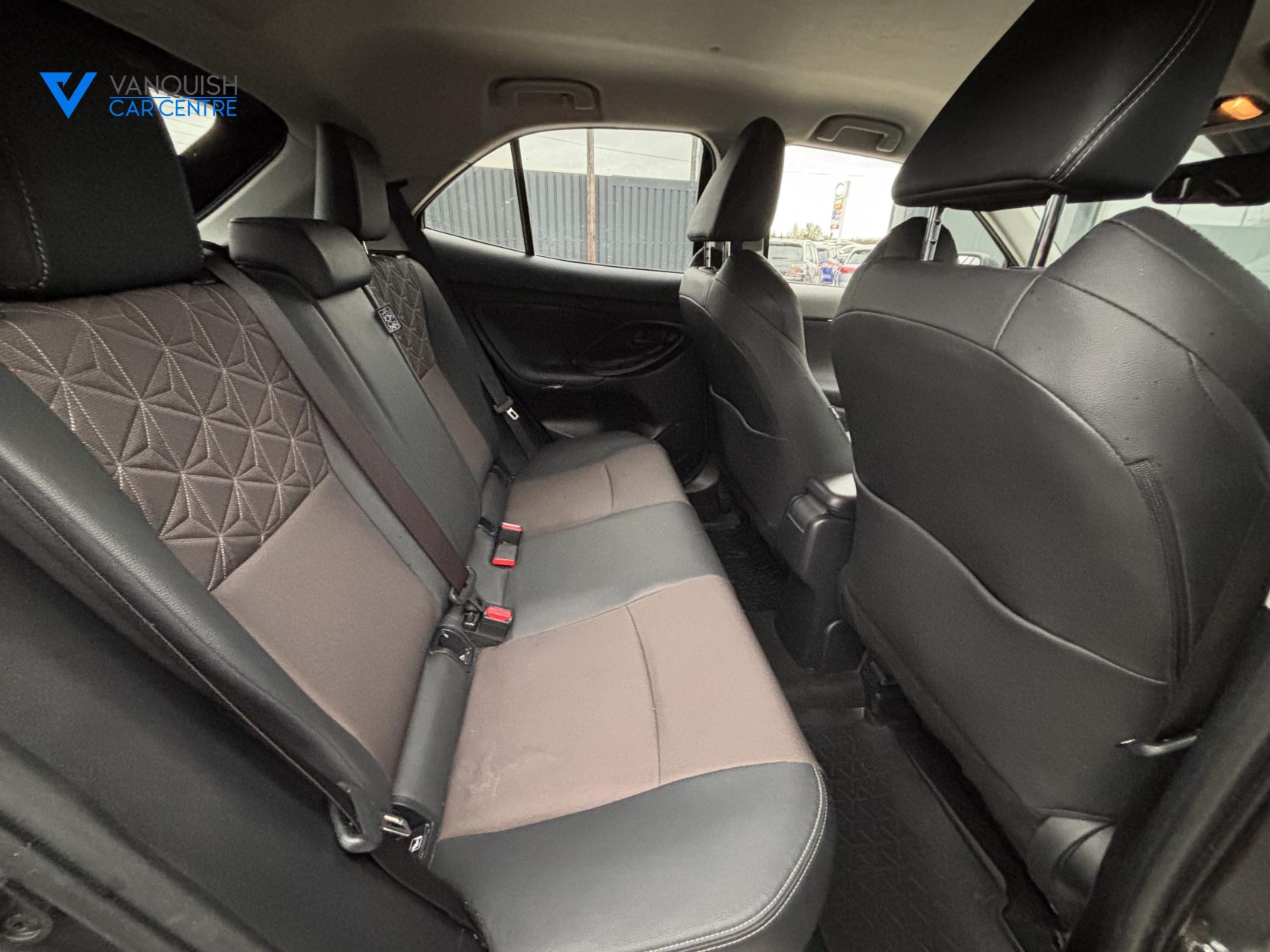 Toyota Yaris Cross 1.5 VVT-h Excel SUV 5dr Petrol Hybrid E-CVT Euro 6 (s/s) (116 ps)