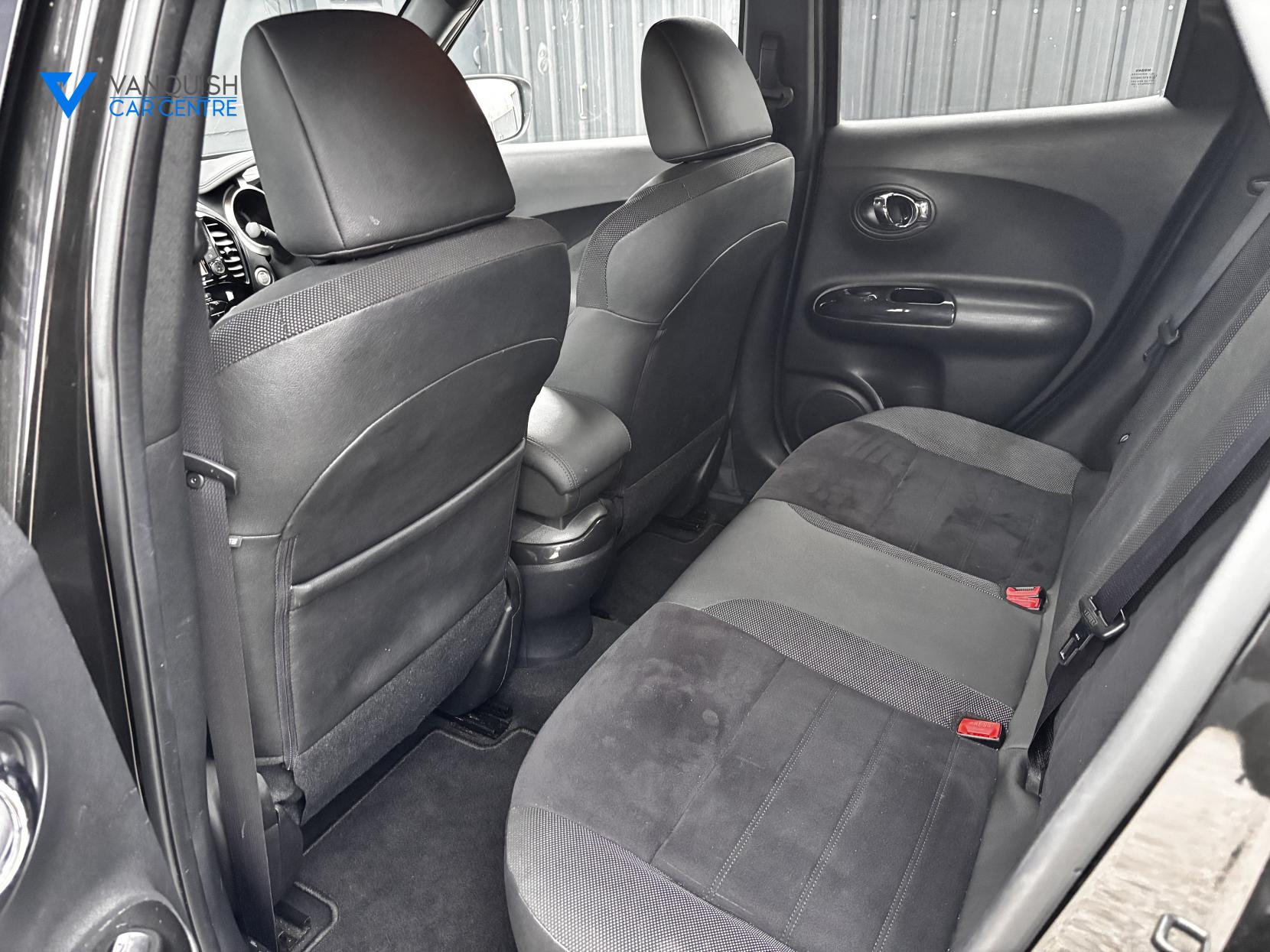 Nissan Juke 1.5 dCi N-Connecta SUV 5dr Diesel Manual Euro 6 (s/s) (110 ps)