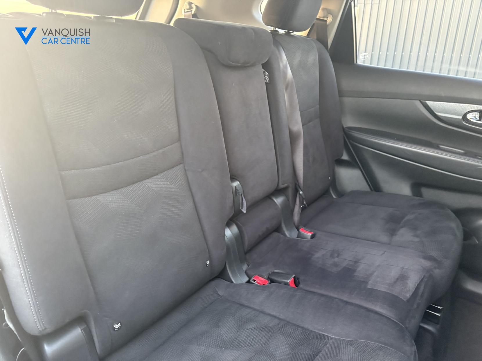 Nissan X-Trail 1.6 dCi N-Vision SUV 5dr Diesel Manual Euro 6 (s/s) (130 ps)