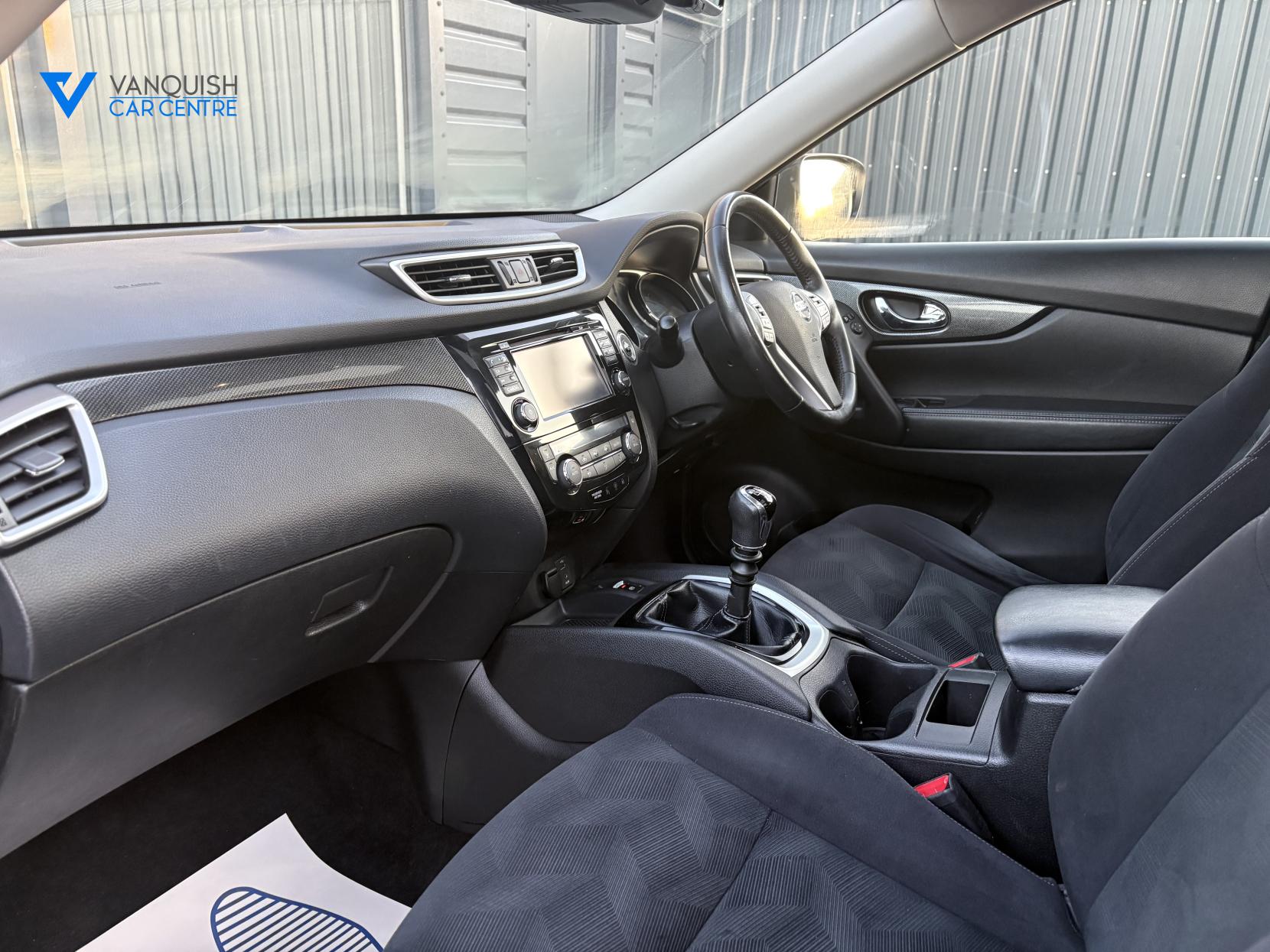 Nissan X-Trail 1.6 dCi N-Vision SUV 5dr Diesel Manual Euro 6 (s/s) (130 ps)