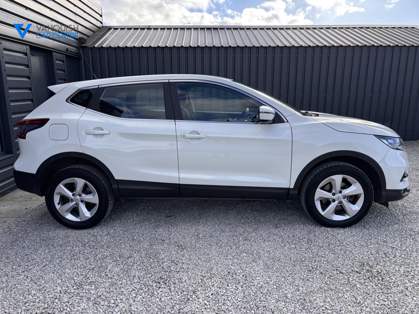 Nissan Qashqai 1.5 dCi Acenta SUV 5dr Diesel Manual Euro 6 (s/s) (110 ps)