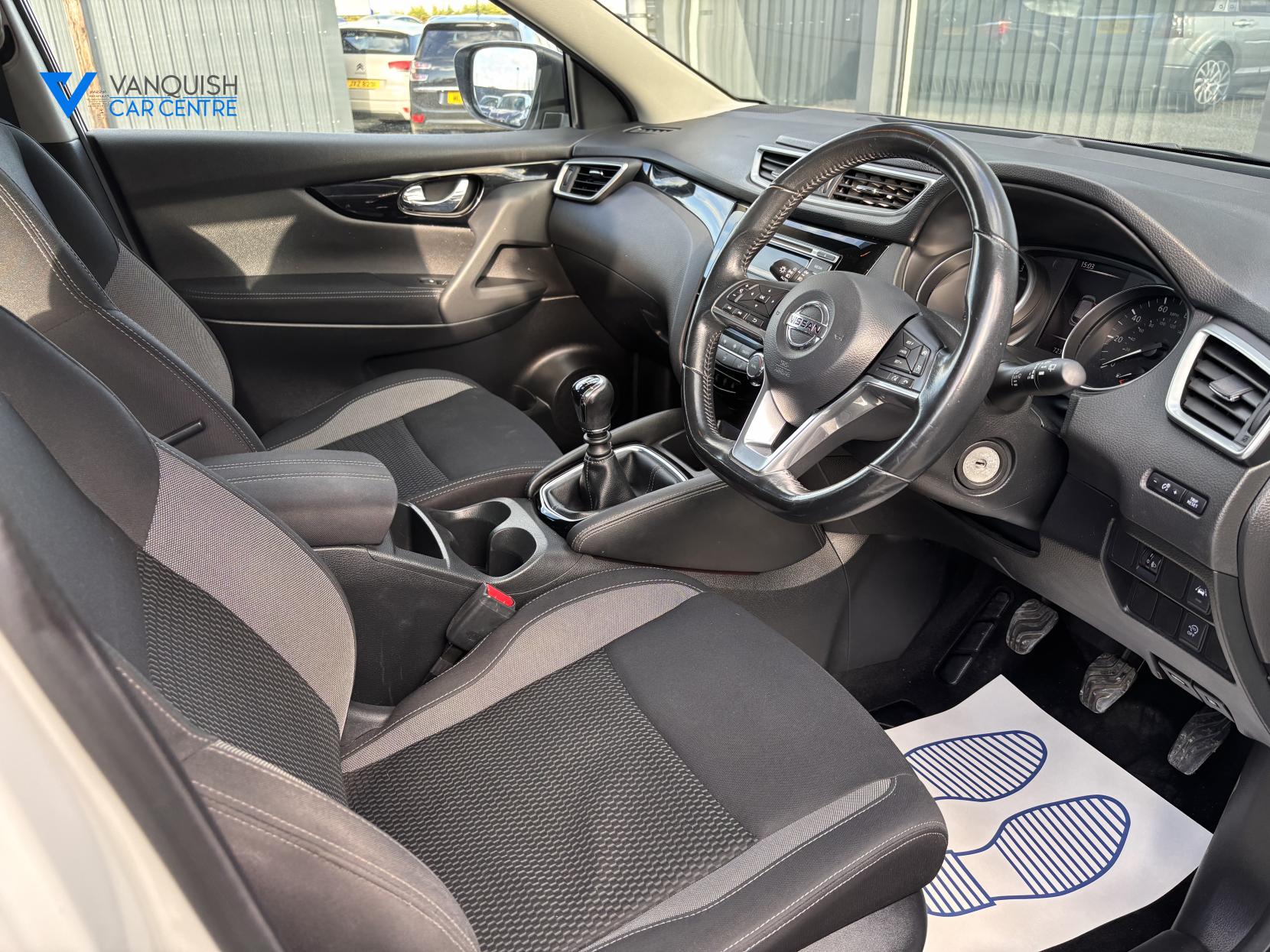 Nissan Qashqai 1.5 dCi Acenta SUV 5dr Diesel Manual Euro 6 (s/s) (110 ps)