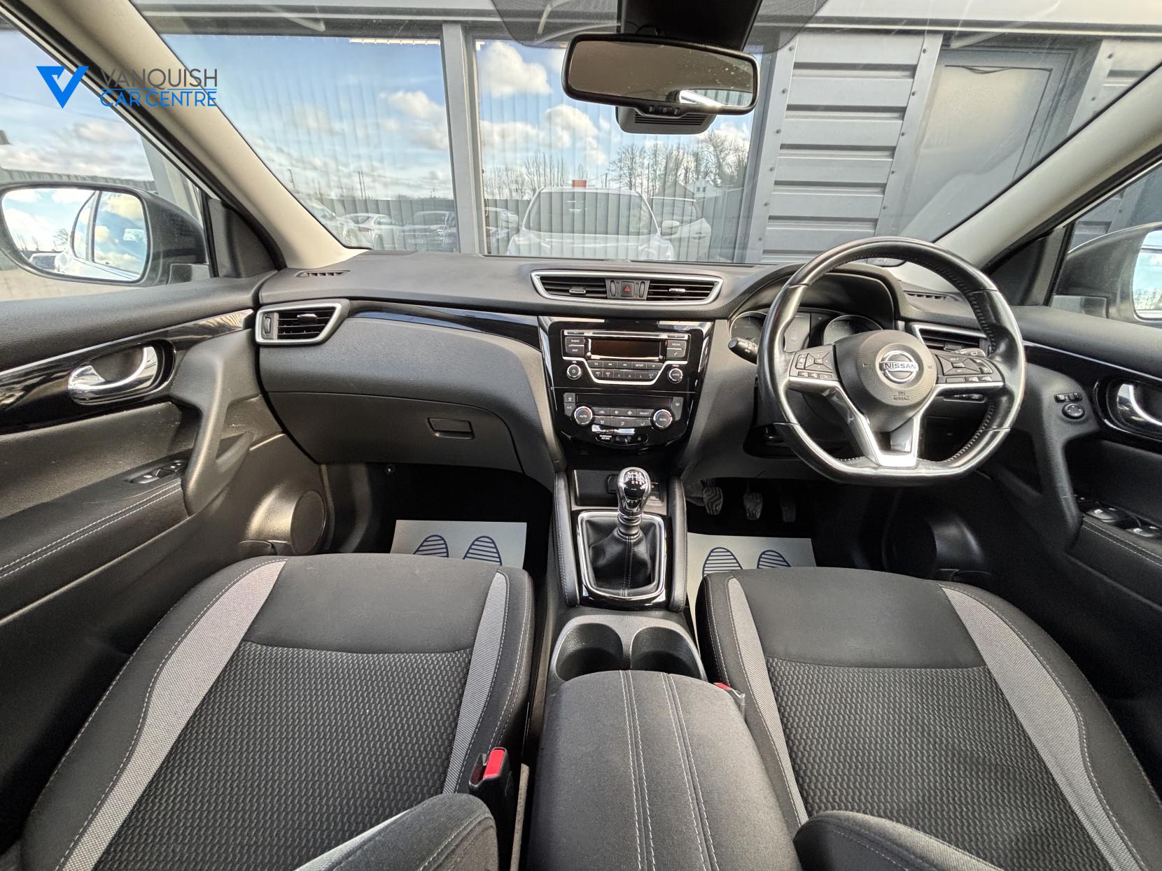 Nissan Qashqai 1.5 dCi Acenta SUV 5dr Diesel Manual Euro 6 (s/s) (110 ps)