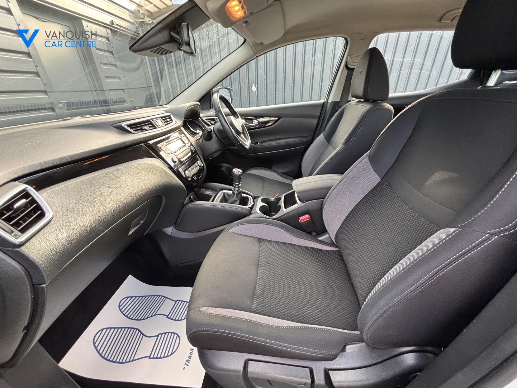 Nissan Qashqai 1.5 dCi Acenta SUV 5dr Diesel Manual Euro 6 (s/s) (110 ps)