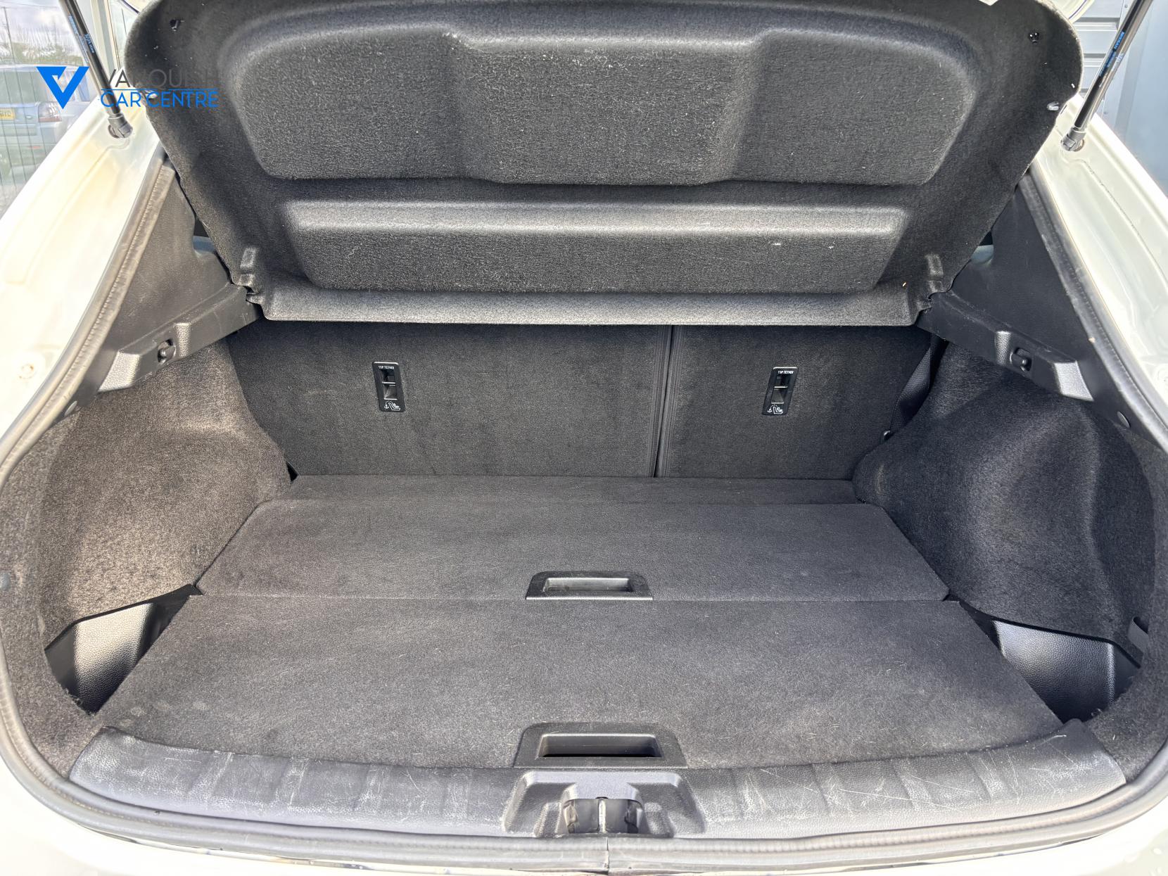 Nissan Qashqai 1.5 dCi Acenta SUV 5dr Diesel Manual Euro 6 (s/s) (110 ps)