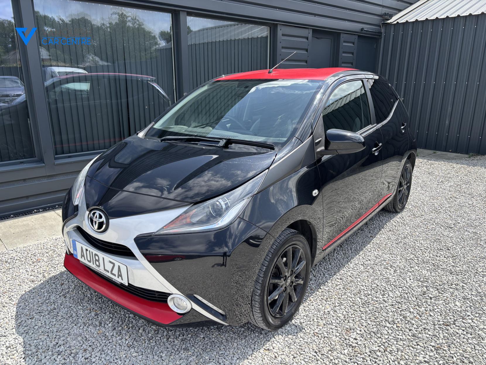 Toyota AYGO 1.0 VVT-i x-press Hatchback 5dr Petrol Manual Euro 6 (68 ps)