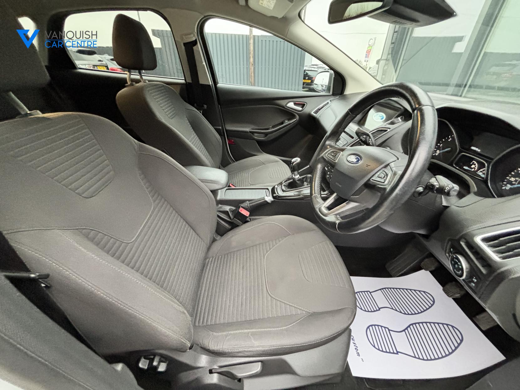 Ford Focus 1.5 TDCi Titanium Hatchback 5dr Diesel Manual Euro 6 (s/s) (120 ps)