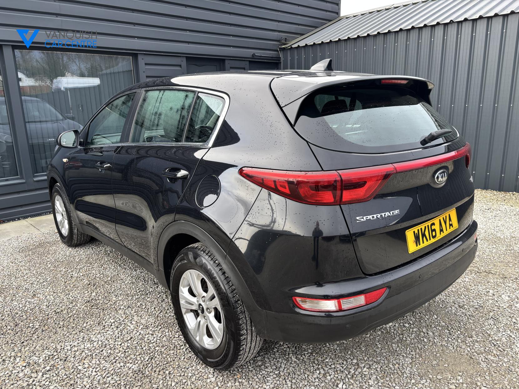 Kia Sportage 1.7 CRDi 1 SUV 5dr Diesel Manual Euro 6 (s/s) (114 bhp)