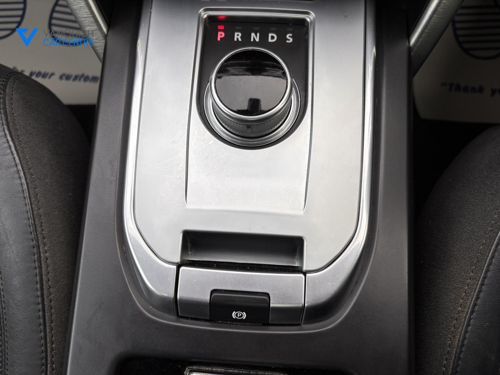 Land Rover Discovery Sport 2.0 TD4 HSE Luxury SUV 5dr Diesel Auto 4WD Euro 6 (s/s) (180 ps)