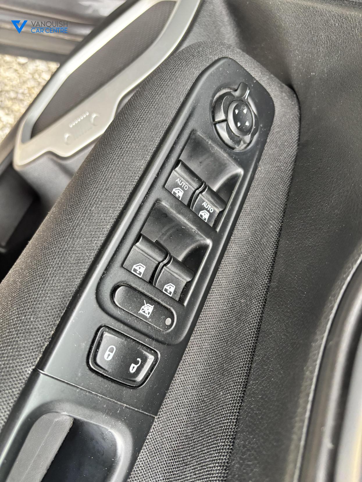 Jeep Renegade 1.6 E-TorQ Longitude SUV 5dr Petrol Manual Euro 6 (s/s) (110 ps)