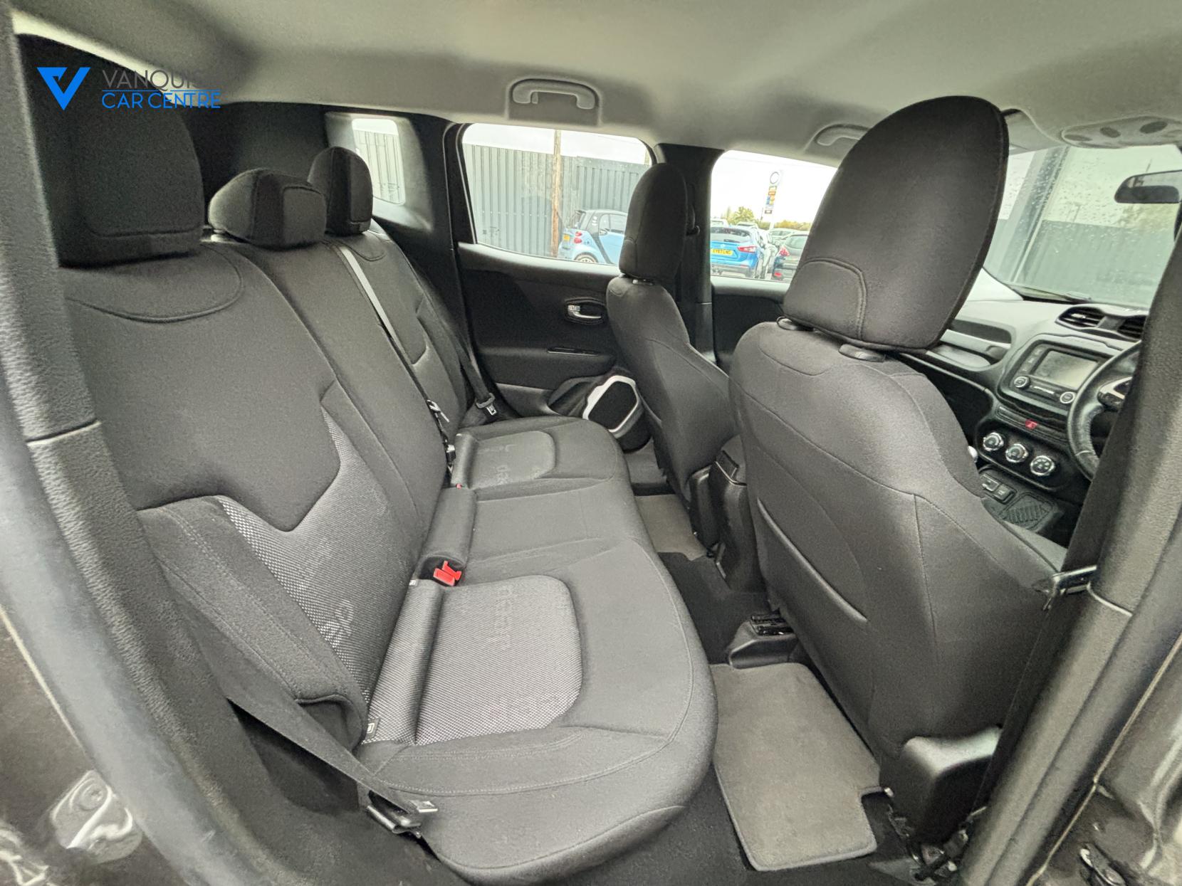 Jeep Renegade 1.6 E-TorQ Longitude SUV 5dr Petrol Manual Euro 6 (s/s) (110 ps)