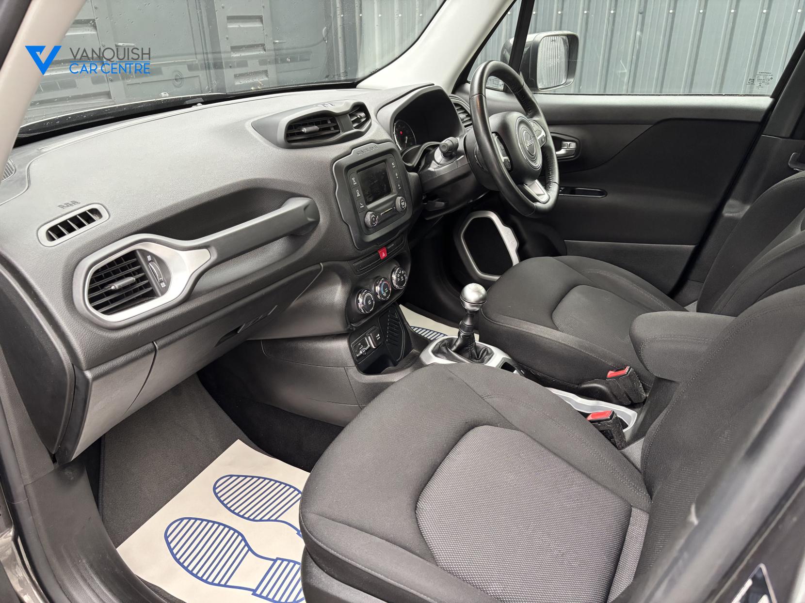 Jeep Renegade 1.6 E-TorQ Longitude SUV 5dr Petrol Manual Euro 6 (s/s) (110 ps)