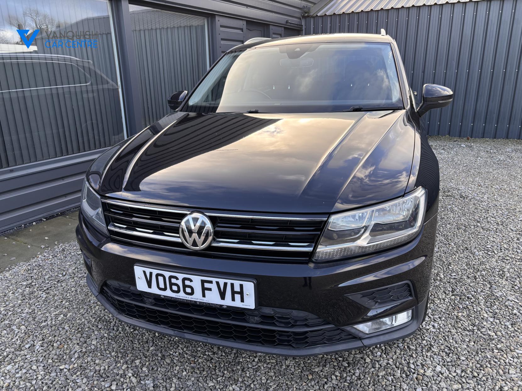Volkswagen Tiguan 2.0 TDI BlueMotion Tech SE Navigation SUV 5dr Diesel Manual Euro 6 (s/s) (150 ps)