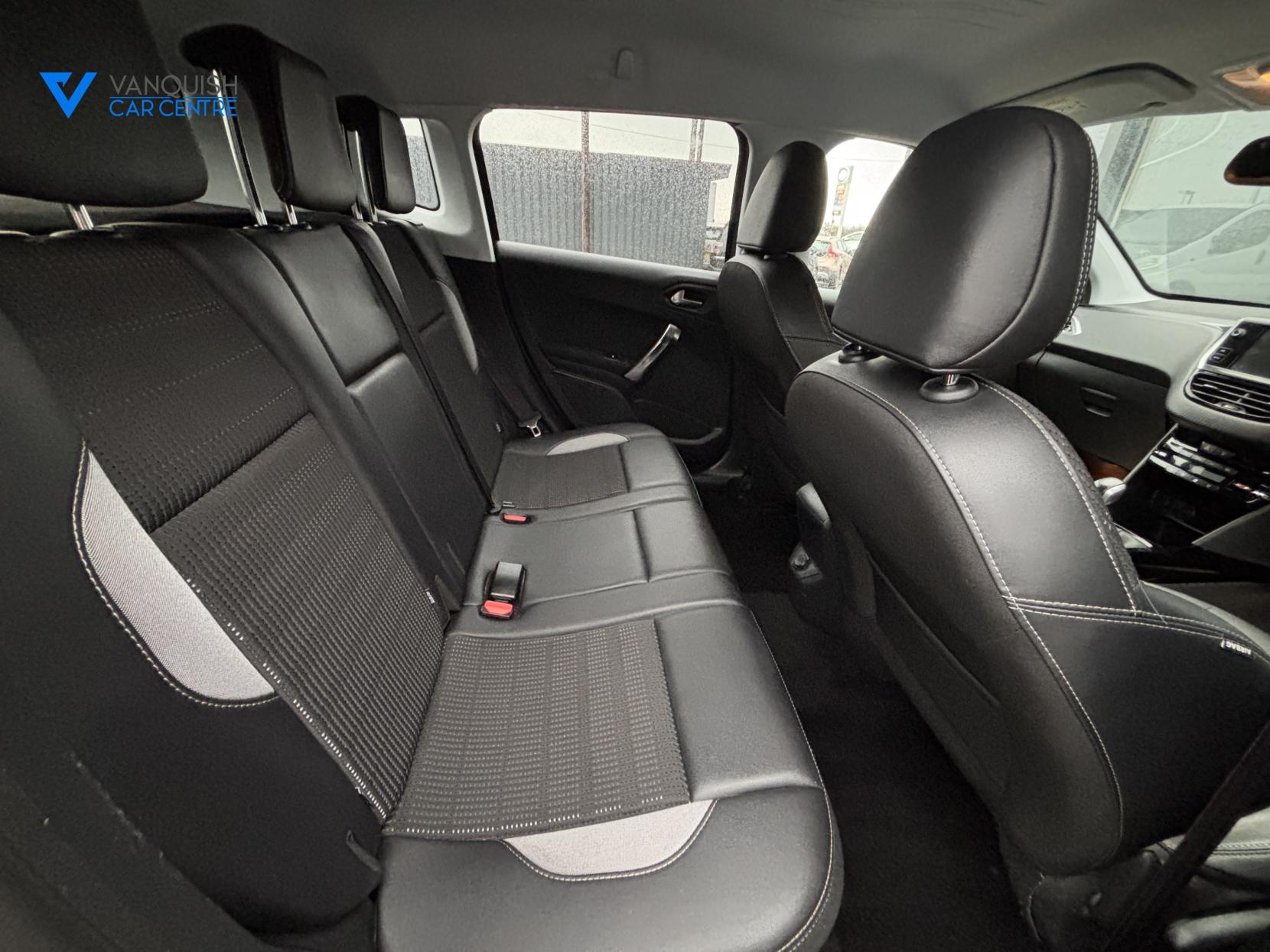 Peugeot 2008 1.6 BlueHDi Allure SUV 5dr Diesel Manual Euro 6 (100 ps)