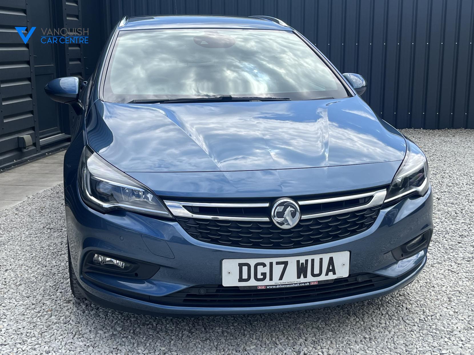 Vauxhall Astra 1.6 CDTi BlueInjection SRi Sports Tourer 5dr Diesel Manual Euro 6 (s/s) (136 ps)