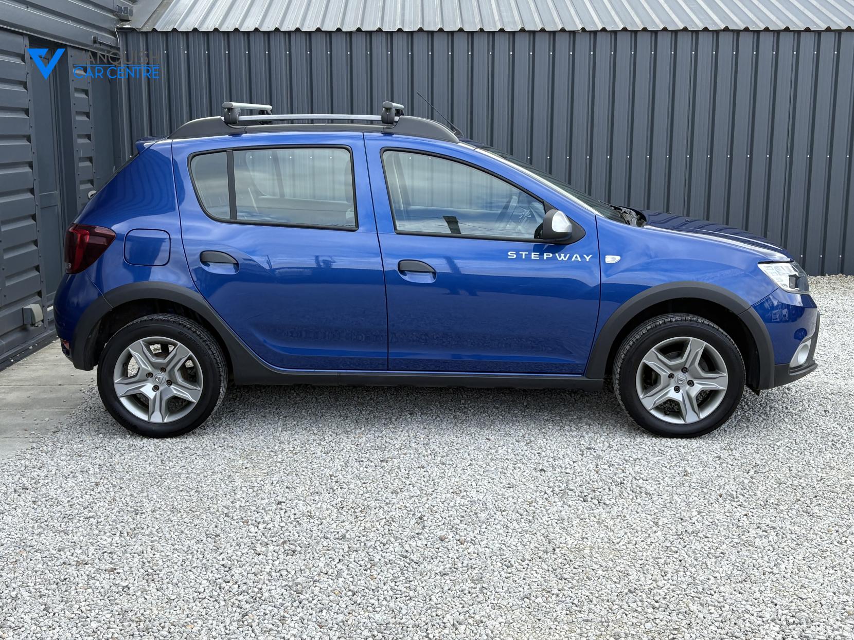 Dacia Sandero Stepway 0.9 TCe Comfort Hatchback 5dr Petrol Manual Euro 6 (s/s) (90 ps)