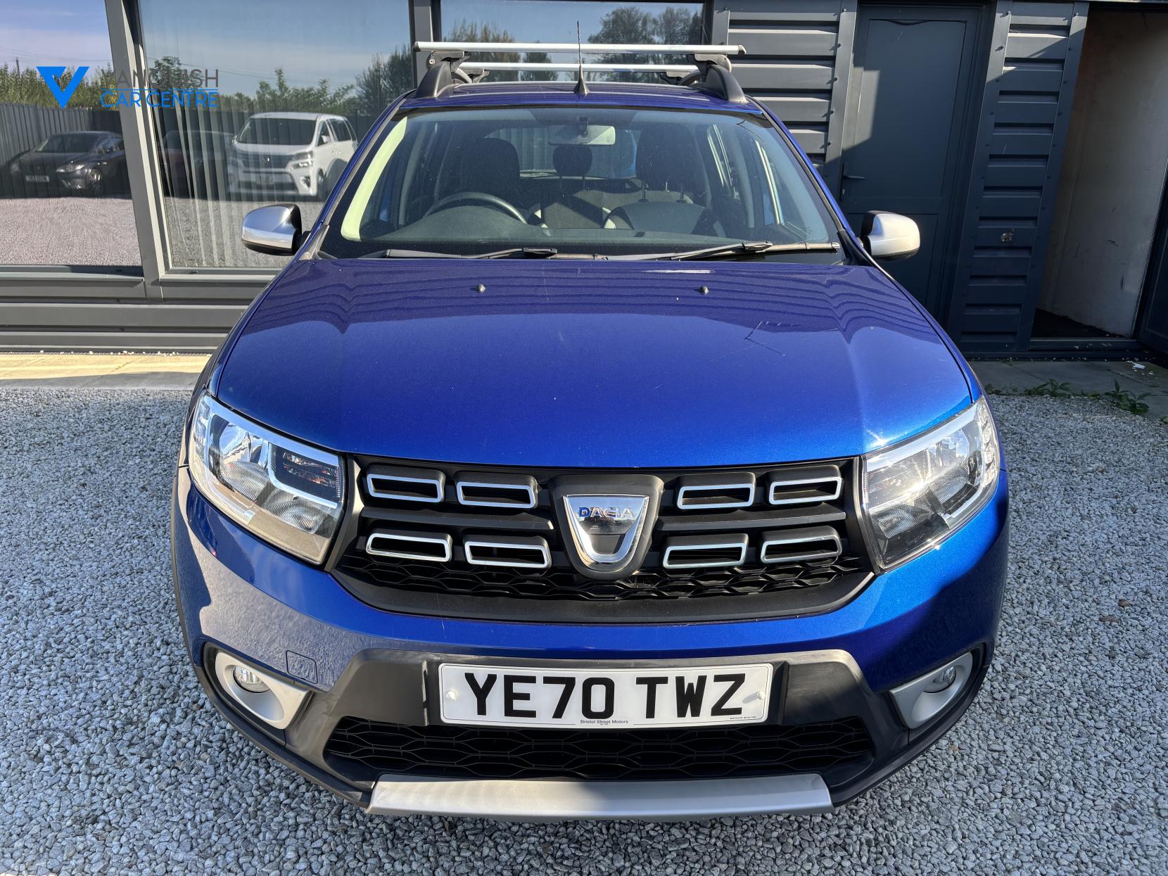 Dacia Sandero Stepway 0.9 TCe Comfort Hatchback 5dr Petrol Manual Euro 6 (s/s) (90 ps)