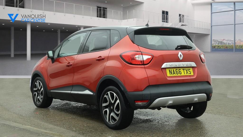 Renault Captur 1.5 dCi ENERGY Signature Nav SUV 5dr Diesel Manual Euro 6 (s/s) (110 ps)