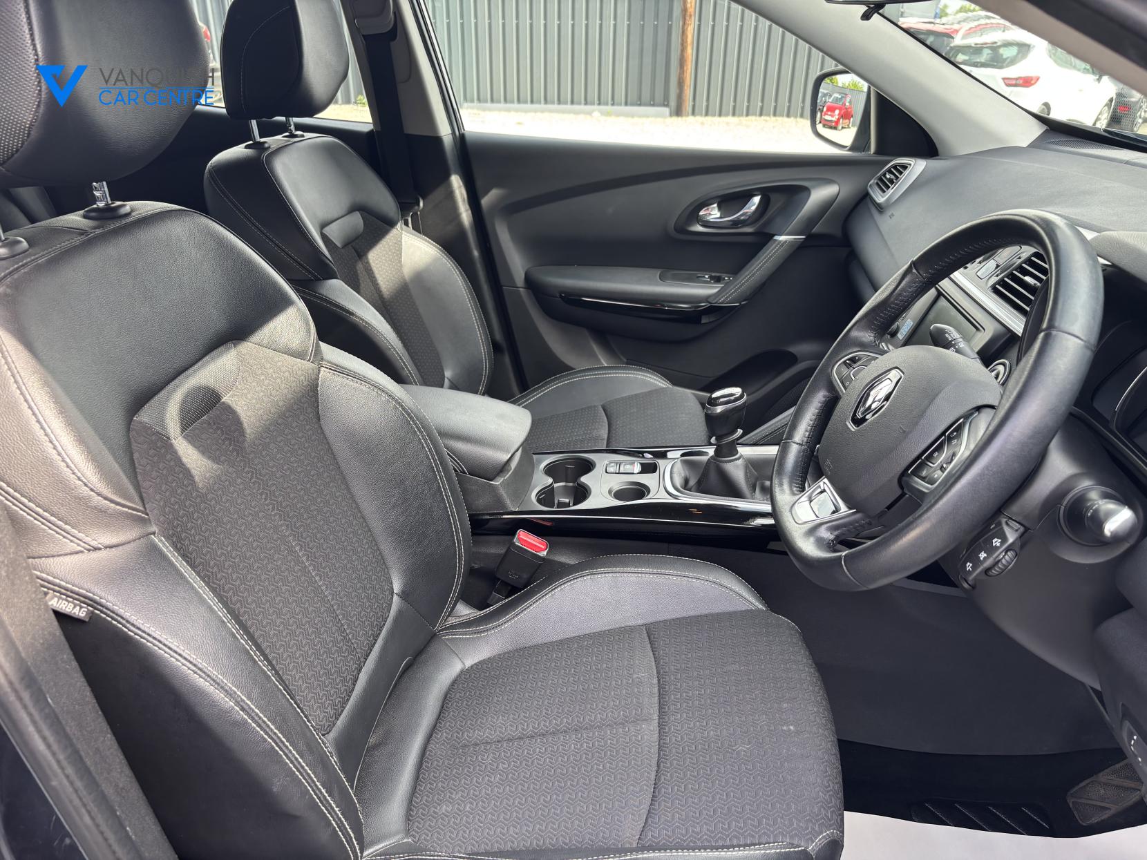 Renault Kadjar 1.5 dCi Dynamique S Nav SUV 5dr Diesel Manual Euro 6 (s/s) (110 ps)